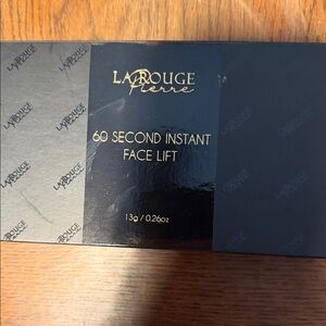 60 Second Instant Face Lift Serum - Black